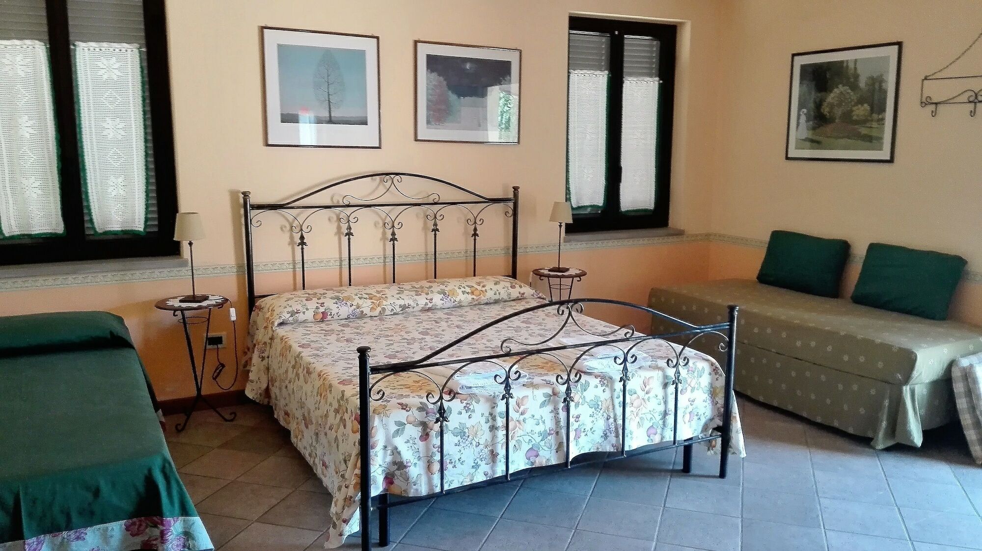 Pathirion B&B Росано Екстериор снимка