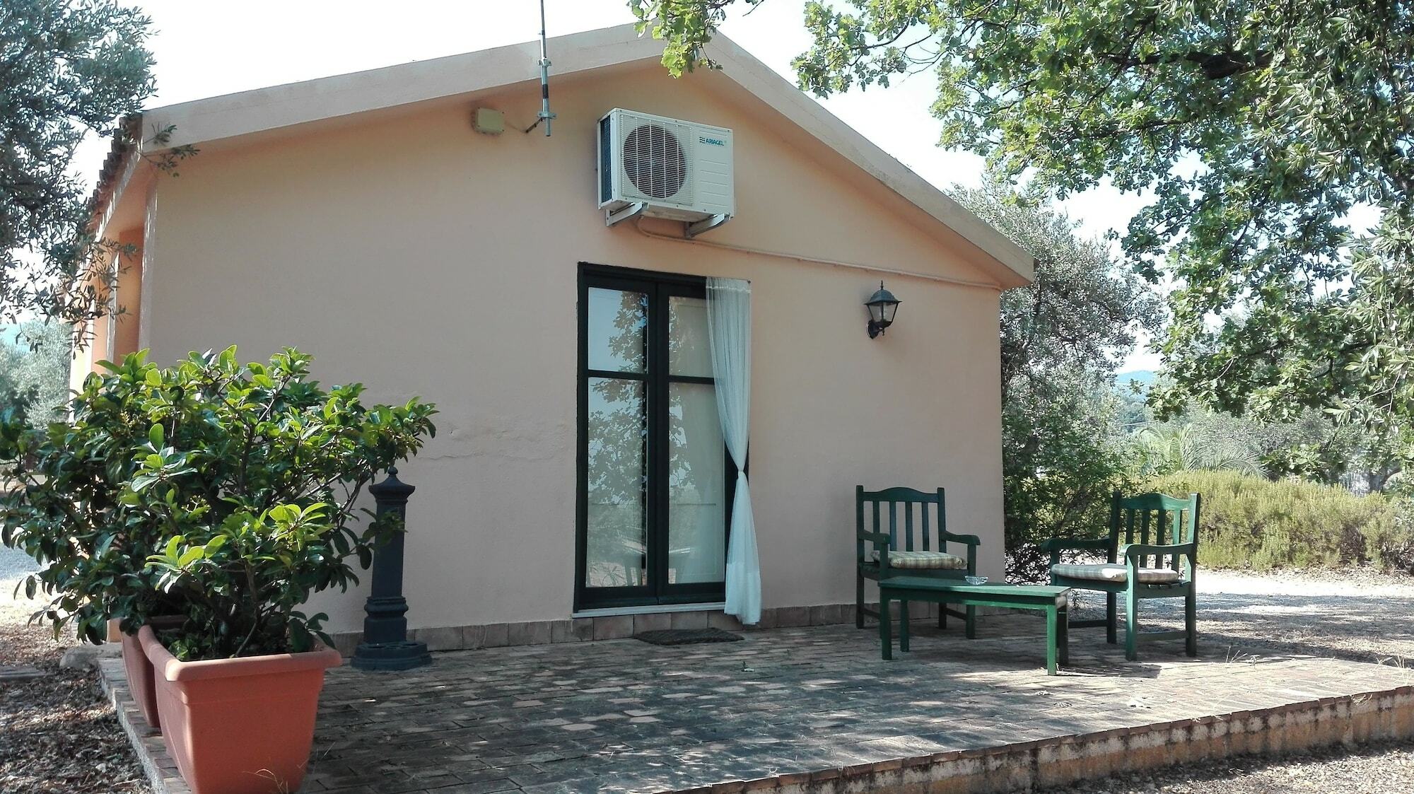 Pathirion B&B Росано Екстериор снимка